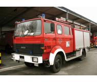 модель Preiser 35031 Iveco Magirus MK 120-19 LF 16 Fire Squad Tender - Assembled -- Fire Department (red, white, silver, German Lettering)  